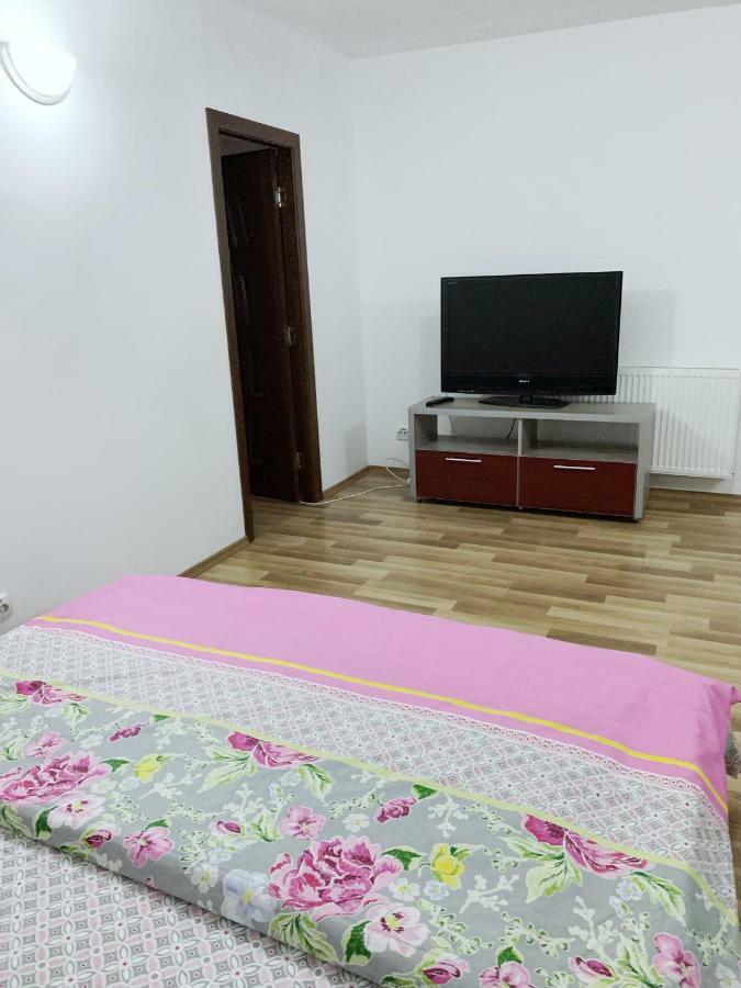 Hotel Restaurant Enigma Plopeni Kültér fotó